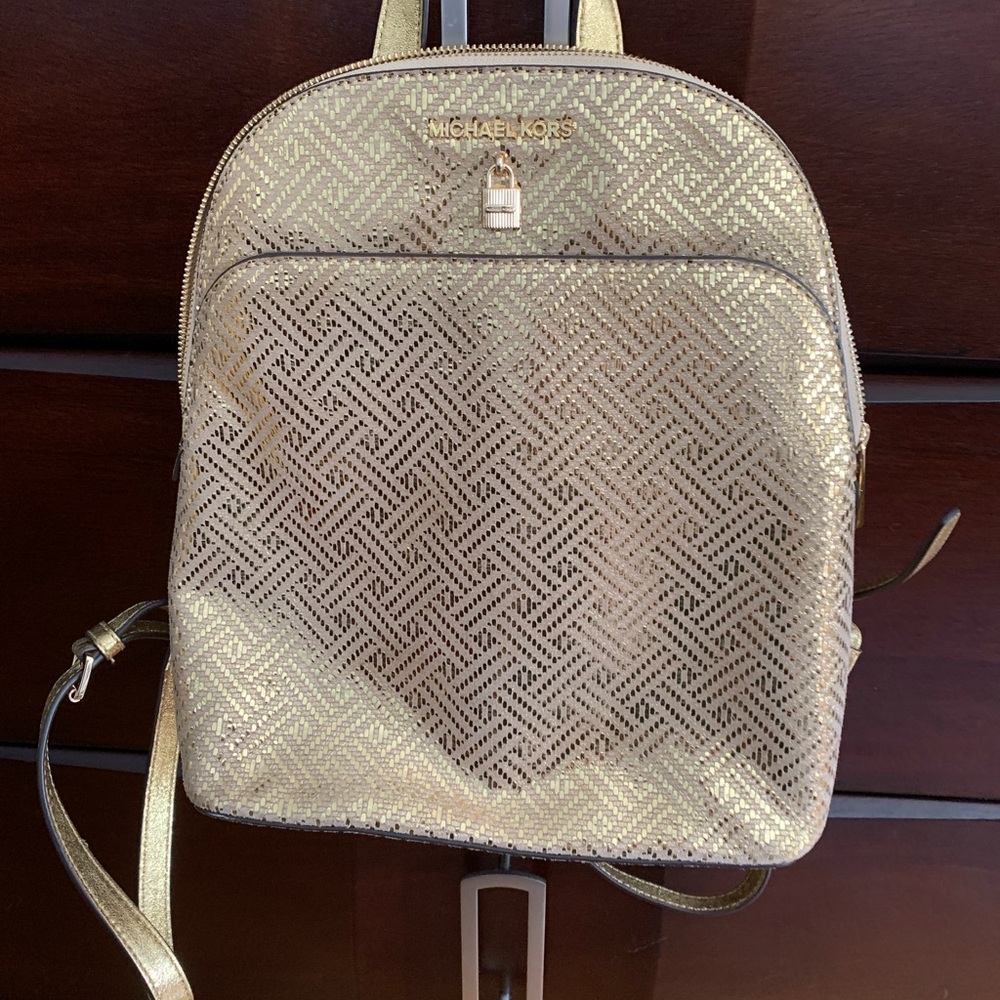 Backpack - Picture 4 of 4